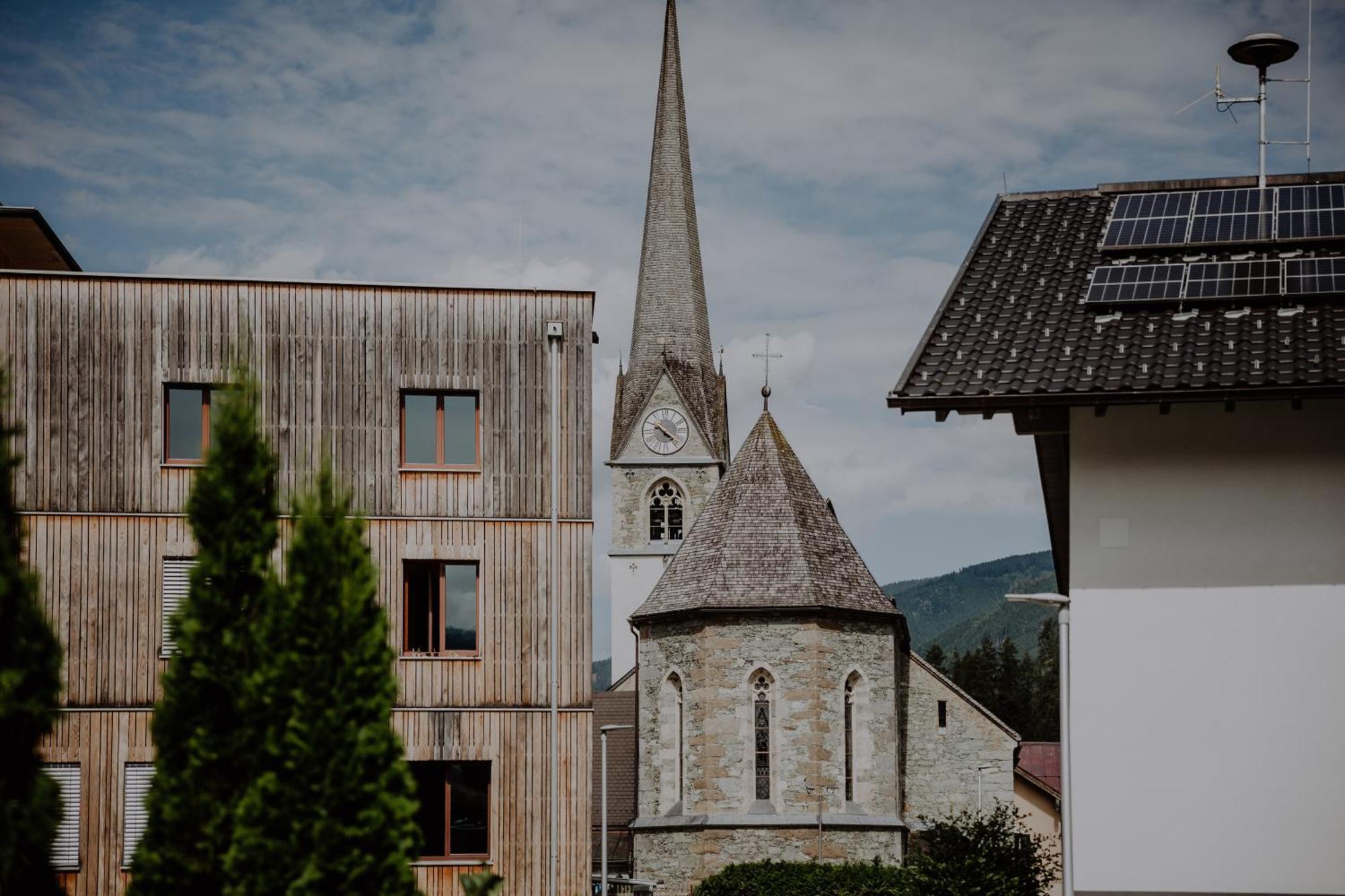 Double or Twin Room with Balcony and Mountain View,1553361979:JPEG